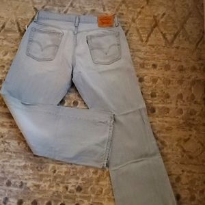 Levi's men's jeans